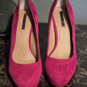 Tahari Pink Suede Heels
